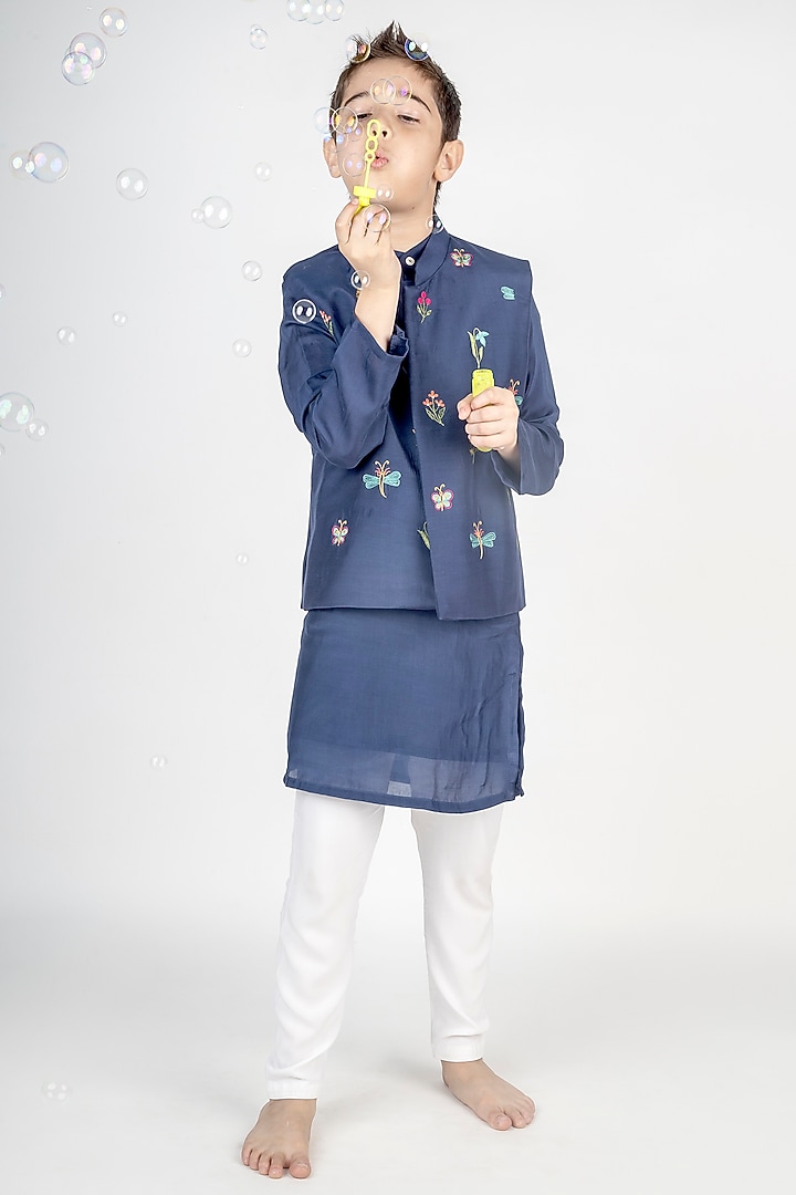 Navy Blue Muslin Hand Embroidered Nehru Jacket Set For Boys by MR BRAT at Pernia's Pop Up Shop