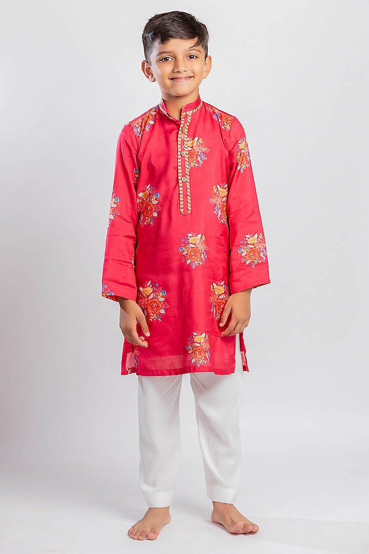 Red Muslin Floral Printed & Sequin Embroidered Kurta Set For Boys by MR BRAT