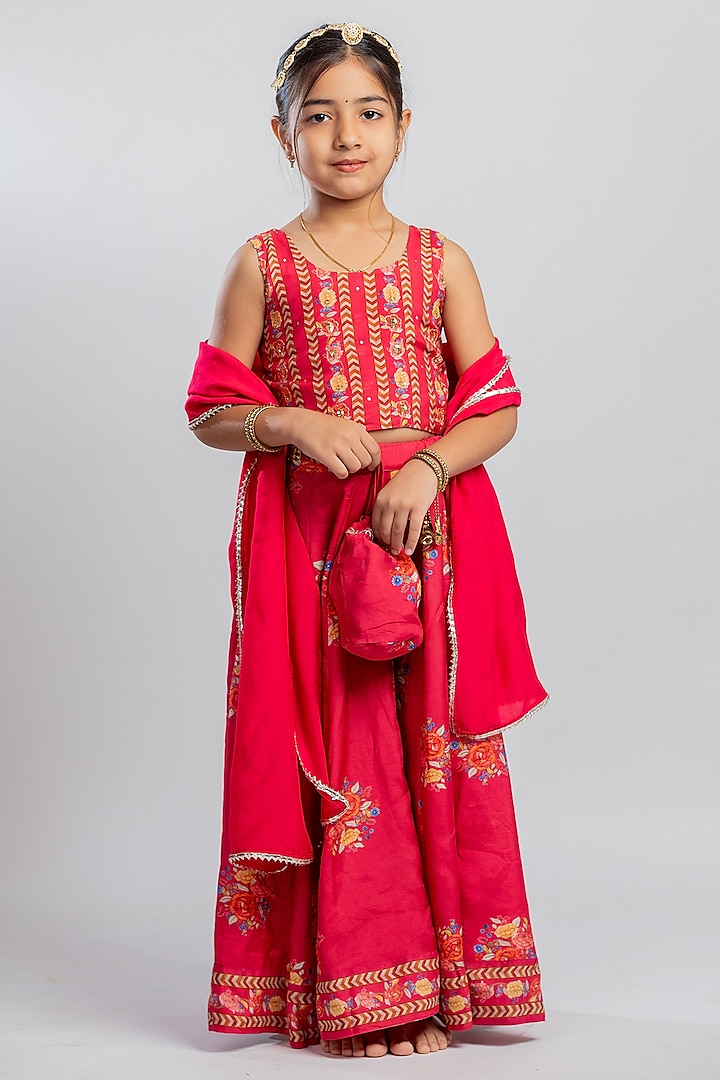 Red Muslin Floral Printed Lehenga Set For Girls by MR BRAT