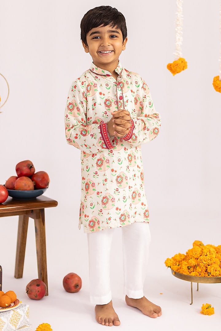 Ivory Muslin Printed Kurta Set For Boys by MR BRAT at Pernia's Pop Up Shop