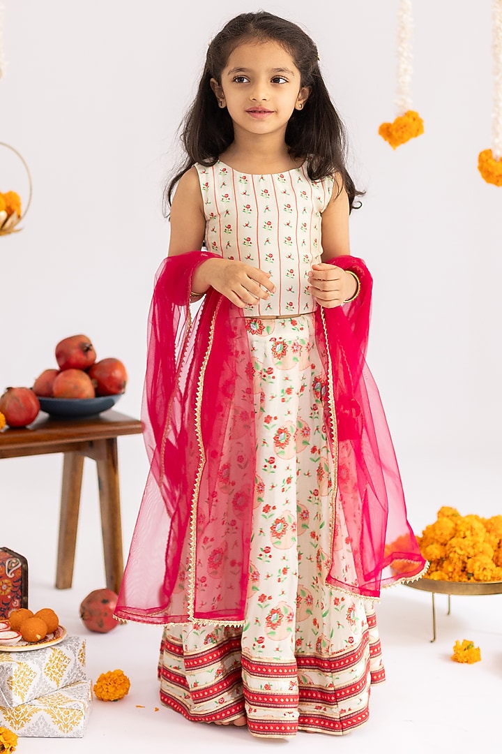 Ivory Muslin Printed Lehenga Set For Girls by MR BRAT at Pernia's Pop Up Shop