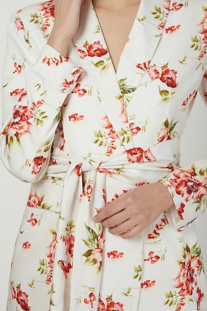 White Printed Blazer With Pants by Mani Bhatia at Pernia's Pop Up Shop