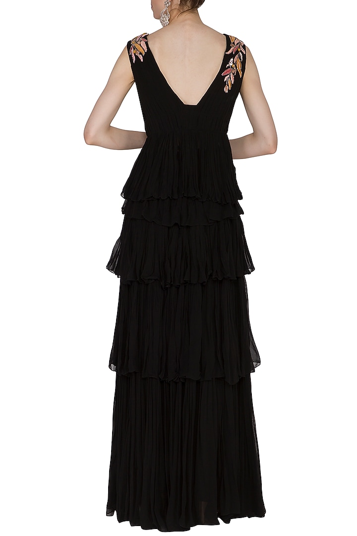 Black Embroidered Wedding Lehenga Set by Mani Bhatia at Pernia's Pop Up Shop