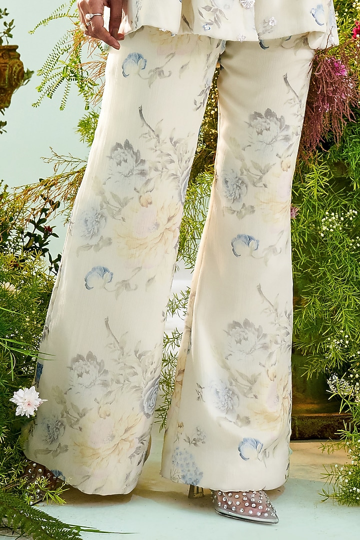 Ivory Printed Pant Set by Mani Bhatia at Pernia's Pop Up Shop