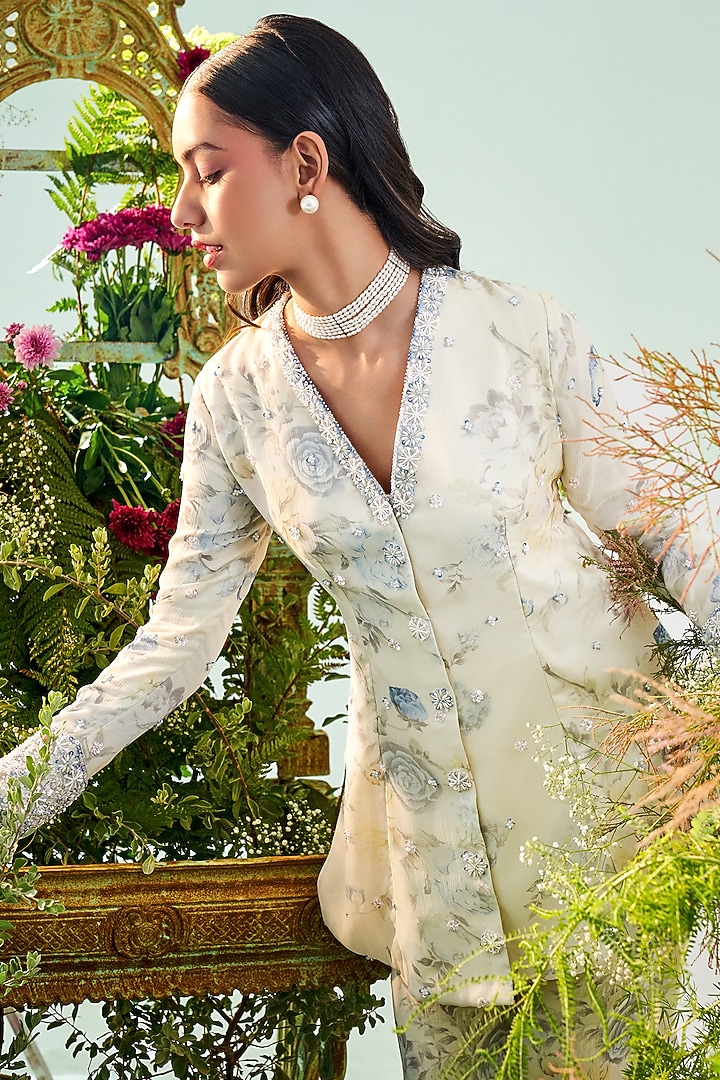 Ivory Printed Pant Set by Mani Bhatia at Pernia's Pop Up Shop