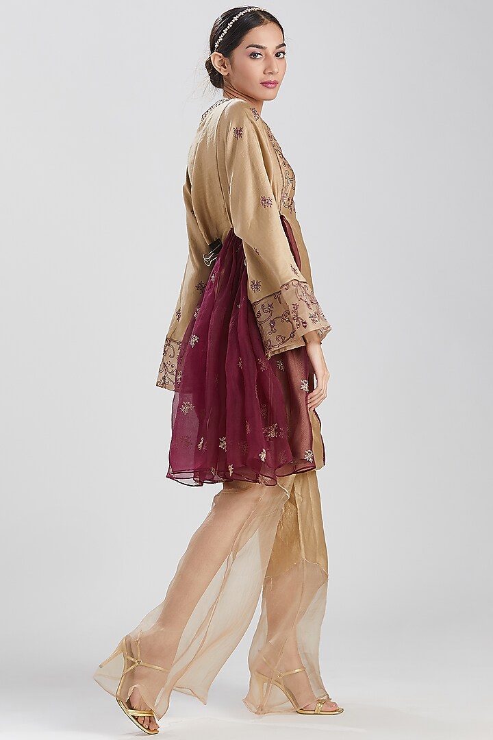 Brown & Wine Embroidered Kurta With Pants by Megha Bansal at Pernia's Pop Up Shop