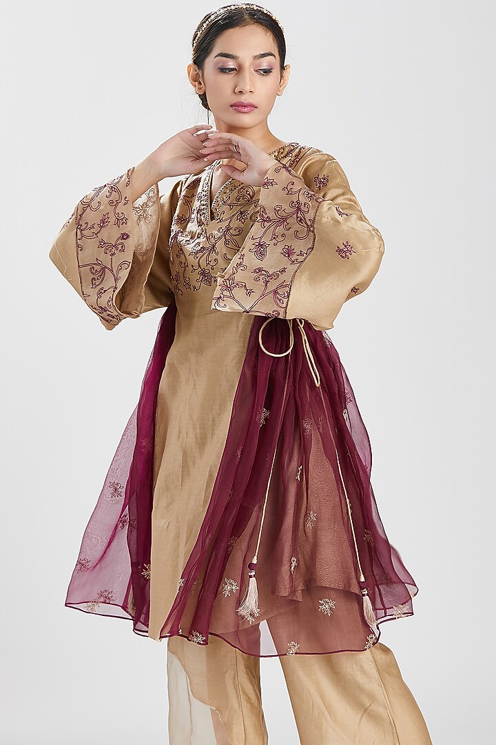 Brown & Wine Embroidered Kurta With Pants by Megha Bansal at Pernia's Pop Up Shop