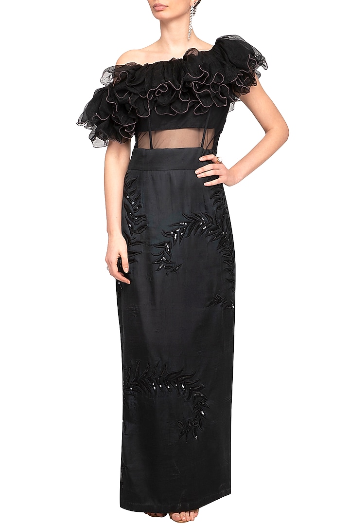 Black Embroidered Ruffled Party Wear Gown by Mani Bhatia at Pernia's Pop Up Shop