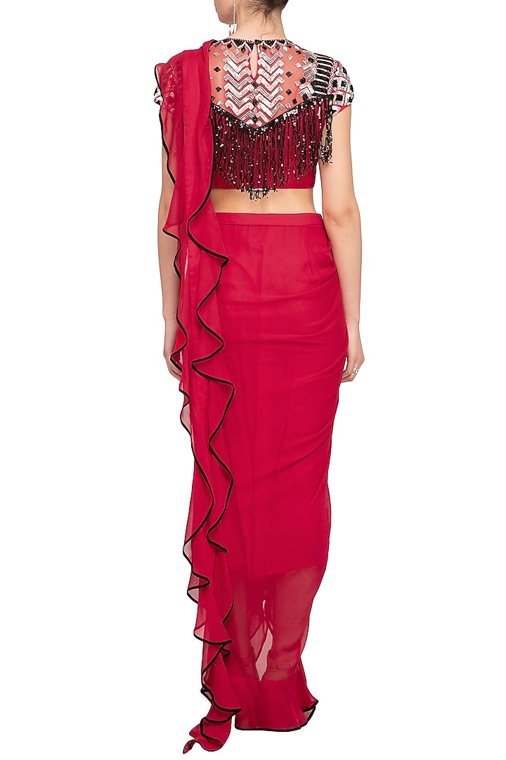 Red Georgette Ruffled Drape Wedding Saree Set by Mani Bhatia at Pernia's Pop Up Shop