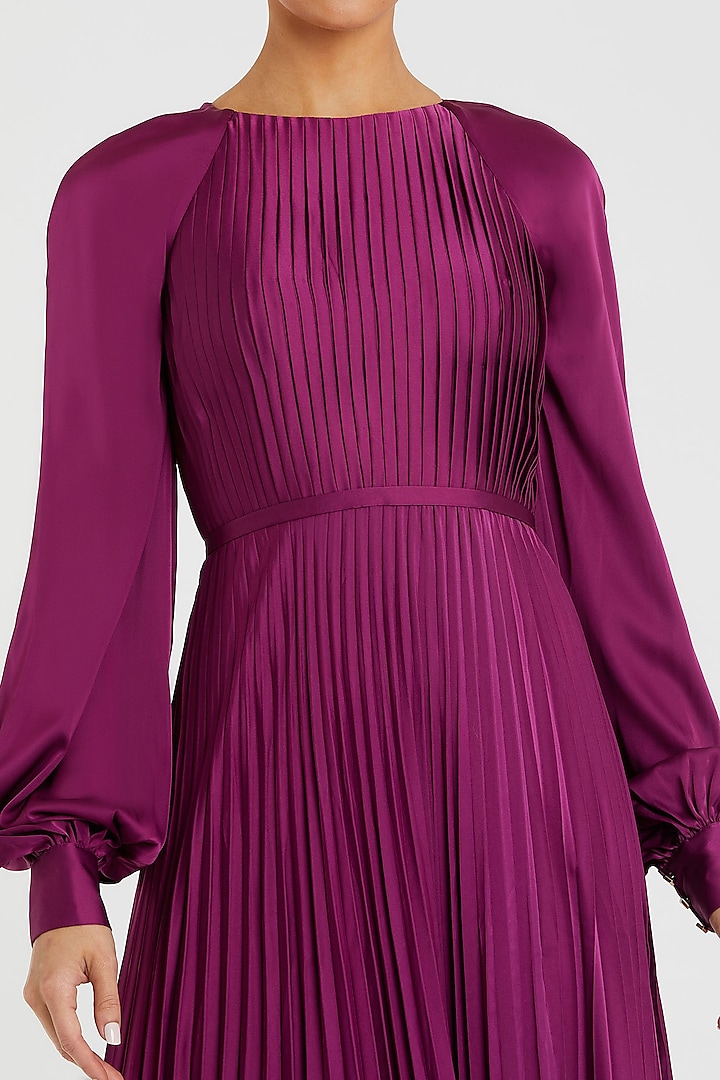 Berry Polyester Pleated Engagement Gown by Mac Duggal at Pernia's Pop Up Shop
