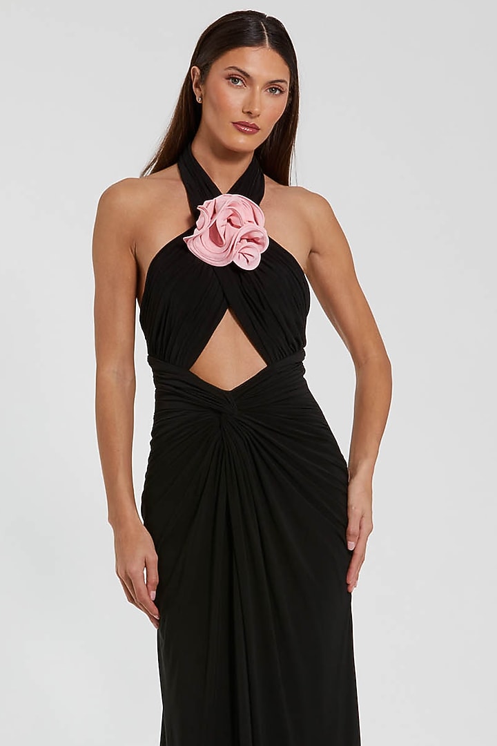 eyeshadow for a black dress Black Sleeveless Midi Dress With Floral Embellishments main image 1