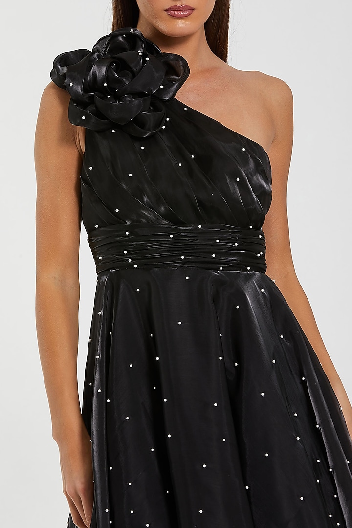 Black Organza Pearl Embellished One-Shoulder Midi Cocktail Dress by Mac  Duggal at Pernia's Pop Up Shop 2026