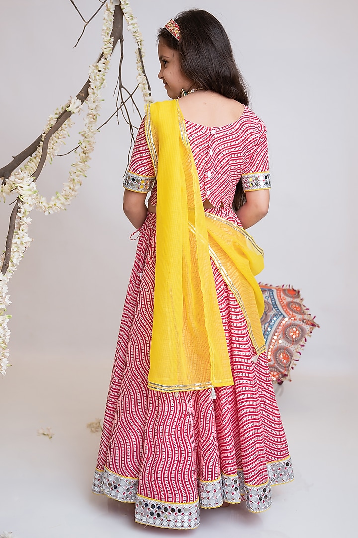 Red Organic Cotton Leheriya Printed Lehenga Set For Girls by Mi Dulce An'ya at Pernia's Pop Up Shop