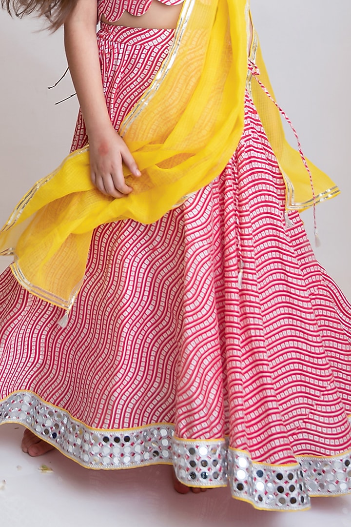 Red Organic Cotton Leheriya Printed Lehenga Set For Girls by Mi Dulce An'ya at Pernia's Pop Up Shop
