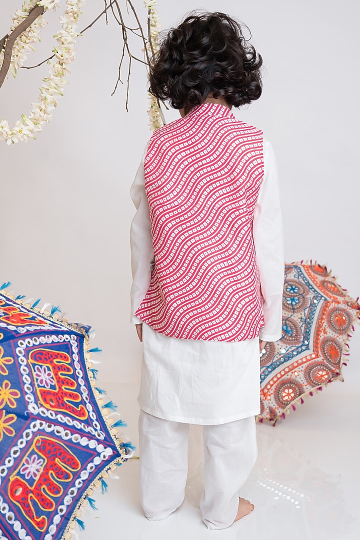 Red Organic Cotton Mirror Embroidered Nehru Jacket Set For Boys by Mi Dulce An'ya at Pernia's Pop Up Shop