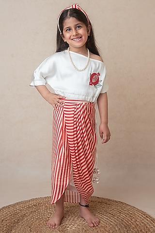 Red Handwoven Chanderi Striped Printed Draped Skirt Set For Girls by Mi Dulce An'ya