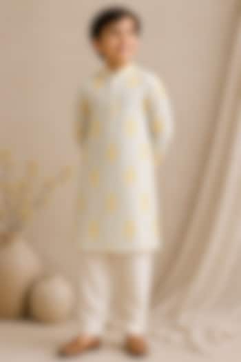 Yellow Handwoven Chanderi Printed Kurta Set For Boys by Mi Dulce An'ya at Pernia's Pop Up Shop