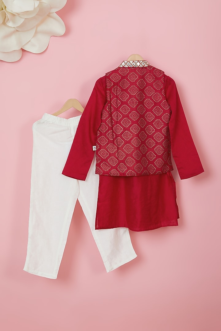 Red Organic Cotton Printed Nehru Jacket With Kurta Set For Boys by Mi Dulce An'ya at Pernia's Pop Up Shop