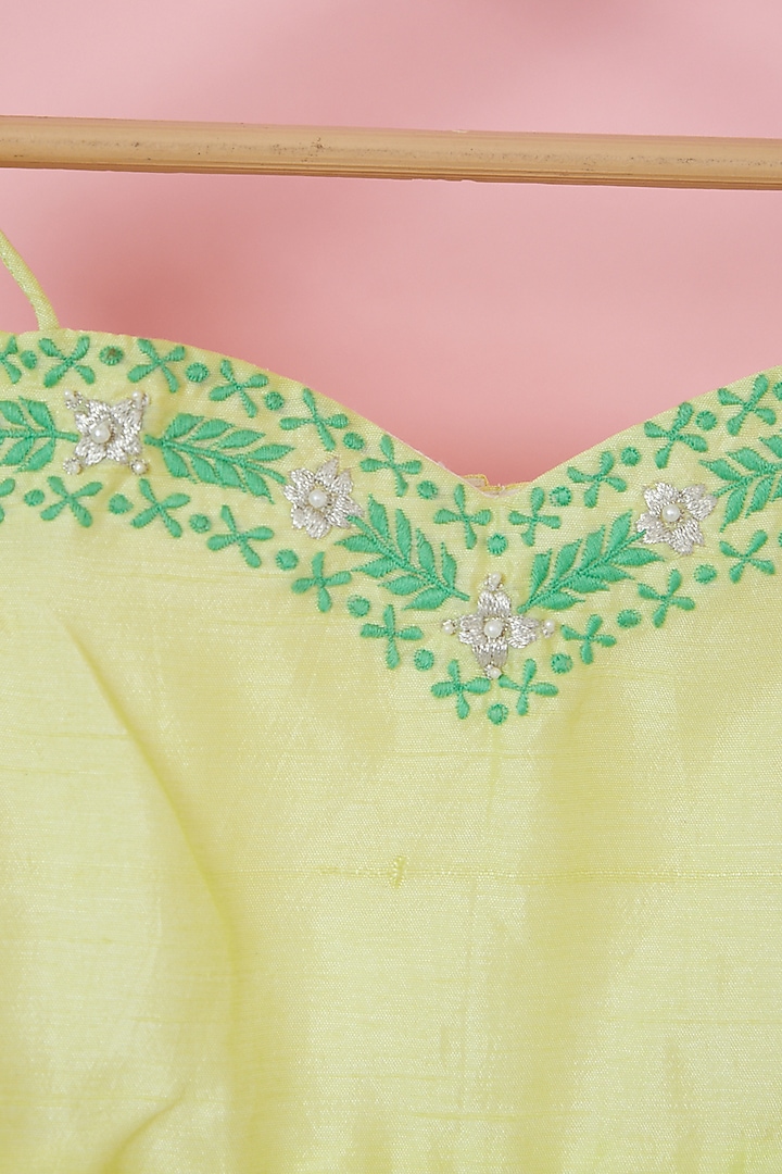 White Organic Cotton Printed Lehenga Set For Girls by Mi Dulce An'ya at Pernia's Pop Up Shop