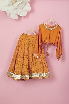 product-color-Orange