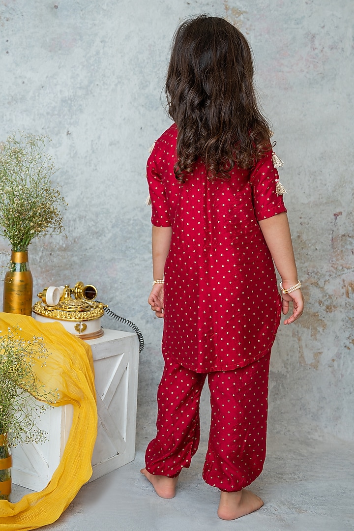 Ruby Red Handwoven Chanderi Mirror Hand Embroidered Kurta Set For Girls by Mi Dulce An'ya at Pernia's Pop Up Shop