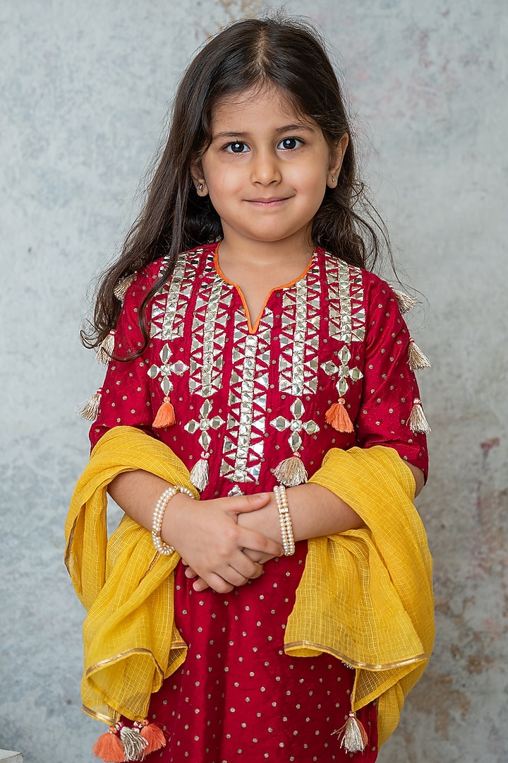 Ruby Red Handwoven Chanderi Mirror Hand Embroidered Kurta Set For Girls by Mi Dulce An'ya at Pernia's Pop Up Shop