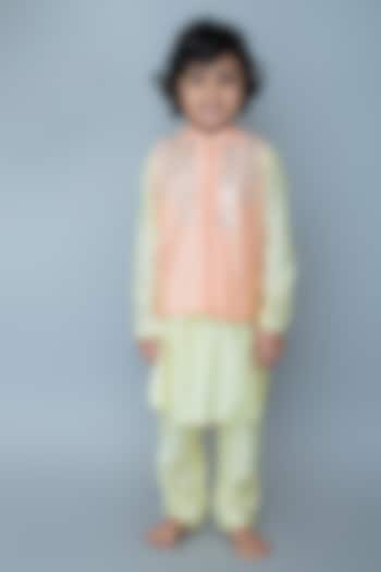 Peach Handwoven Chanderi Mirror Embroidered Nehru Jacket Set For Boys by Mi Dulce An'ya