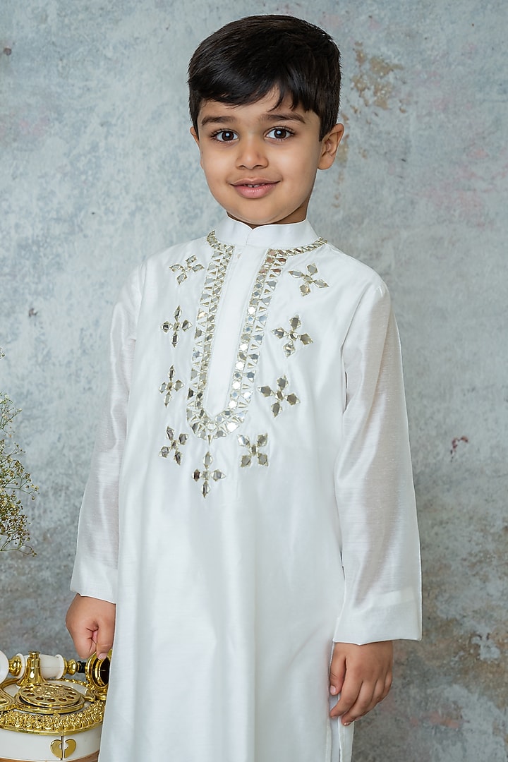 Ivory Organic Cotton & Handwoven Chanderi Mirror Embroidered Kurta Set For Boys by Mi Dulce An'ya at Pernia's Pop Up Shop