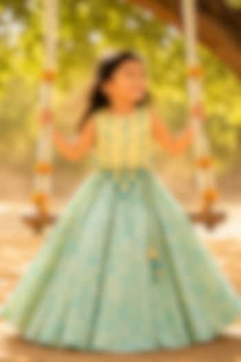 Lemon Organic Cotton Thread Work & Screen Printed Lehenga Set For Girls by Mi Dulce An'ya at Pernia's Pop Up Shop