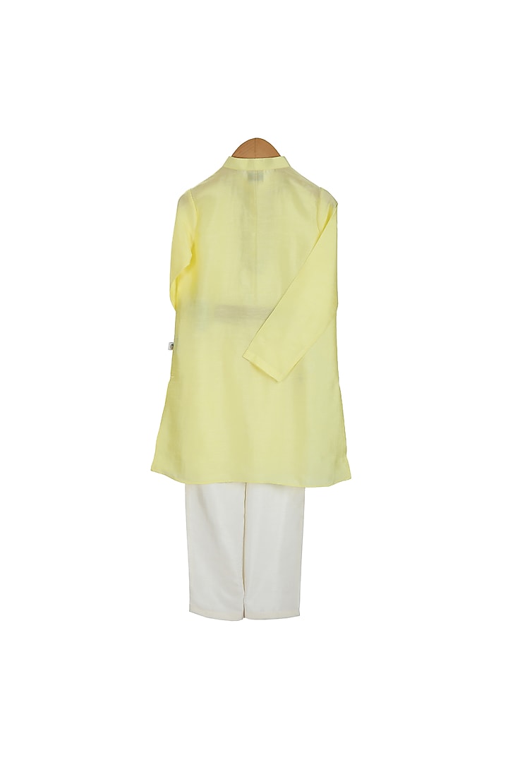 Lime Embroidered Kurta Set For Boys by Mi Dulce An'ya at Pernia's Pop Up Shop