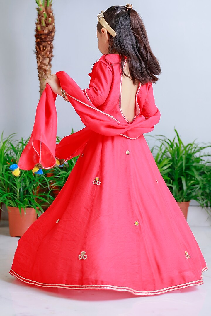 Red Handwoven Chanderi Embroidered Lehenga Set For Girls by Mi Dulce An'ya at Pernia's Pop Up Shop