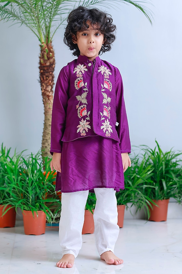 Purple Handwoven Chanderi Hand Embroidered Bandhgala Set For Boys by Mi Dulce An'ya at Pernia's Pop Up Shop