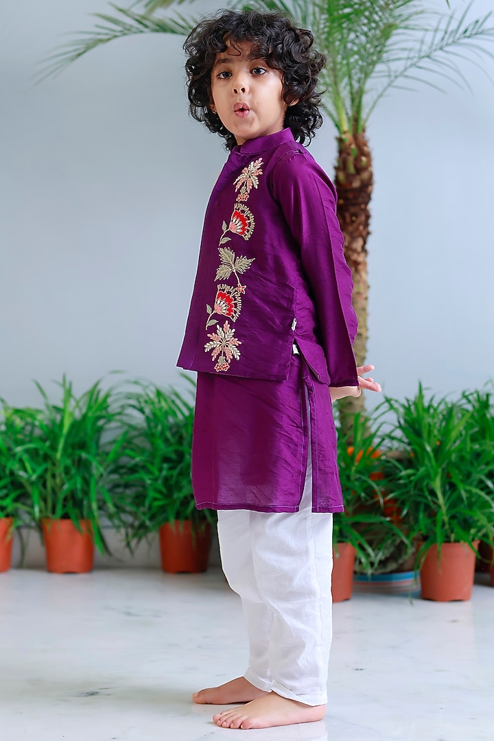 Purple Handwoven Chanderi Hand Embroidered Bandhgala Set For Boys by Mi Dulce An'ya at Pernia's Pop Up Shop