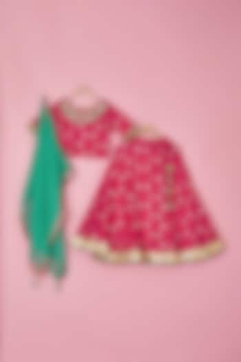 Fuchsia Handwoven Banarasi Gota Embroidered Lehenga Set For Girls by Mi Dulce An'ya