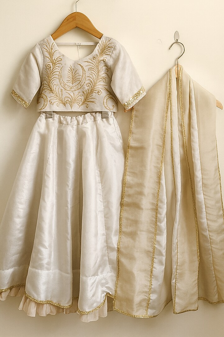 Silver Pure Tissue Lehenga Set For Girls by Mi Dulce An'ya at Pernia's Pop Up Shop
