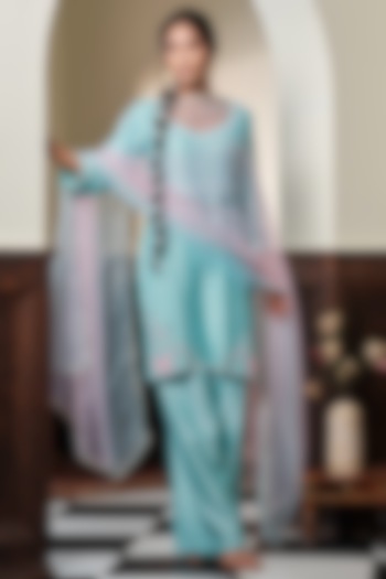 Pastel Blue Chanderi Silk Floral Hand Embroidered Kurta Set by Muditaa By Urmila at Pernia's Pop Up Shop