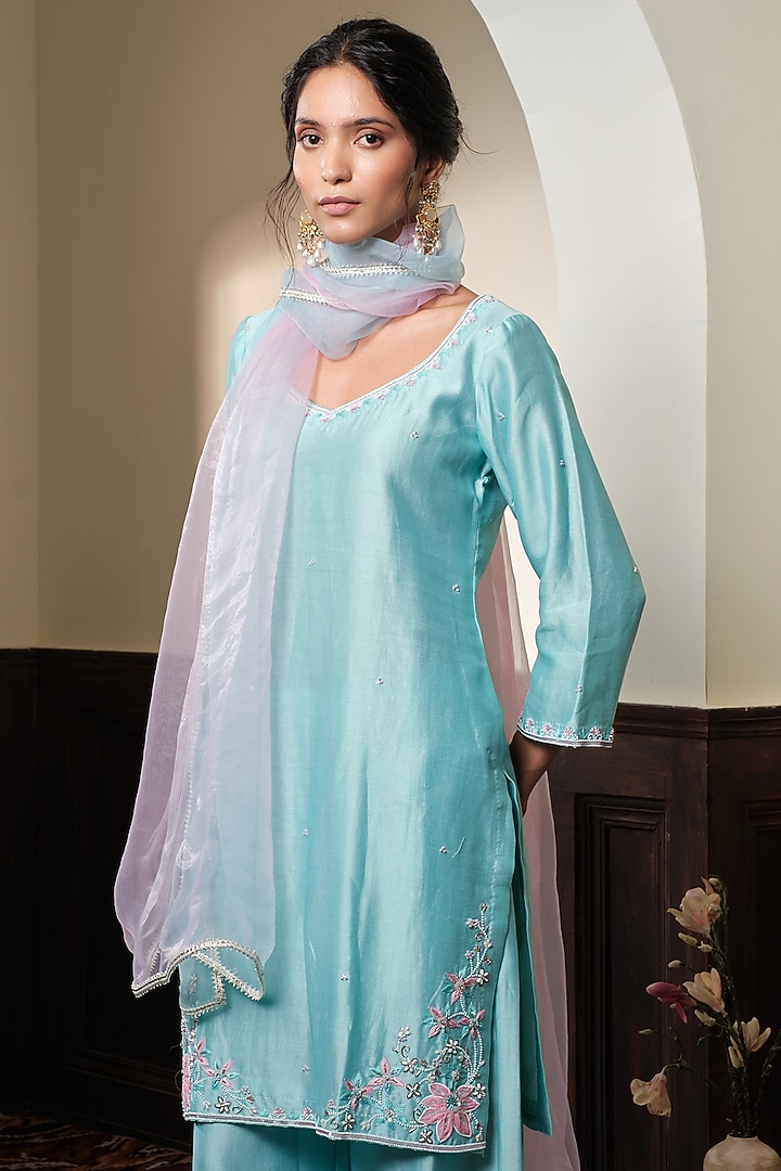 Pastel Blue Chanderi Silk Floral Hand Embroidered Kurta Set by Muditaa By Urmila at Pernia's Pop Up Shop
