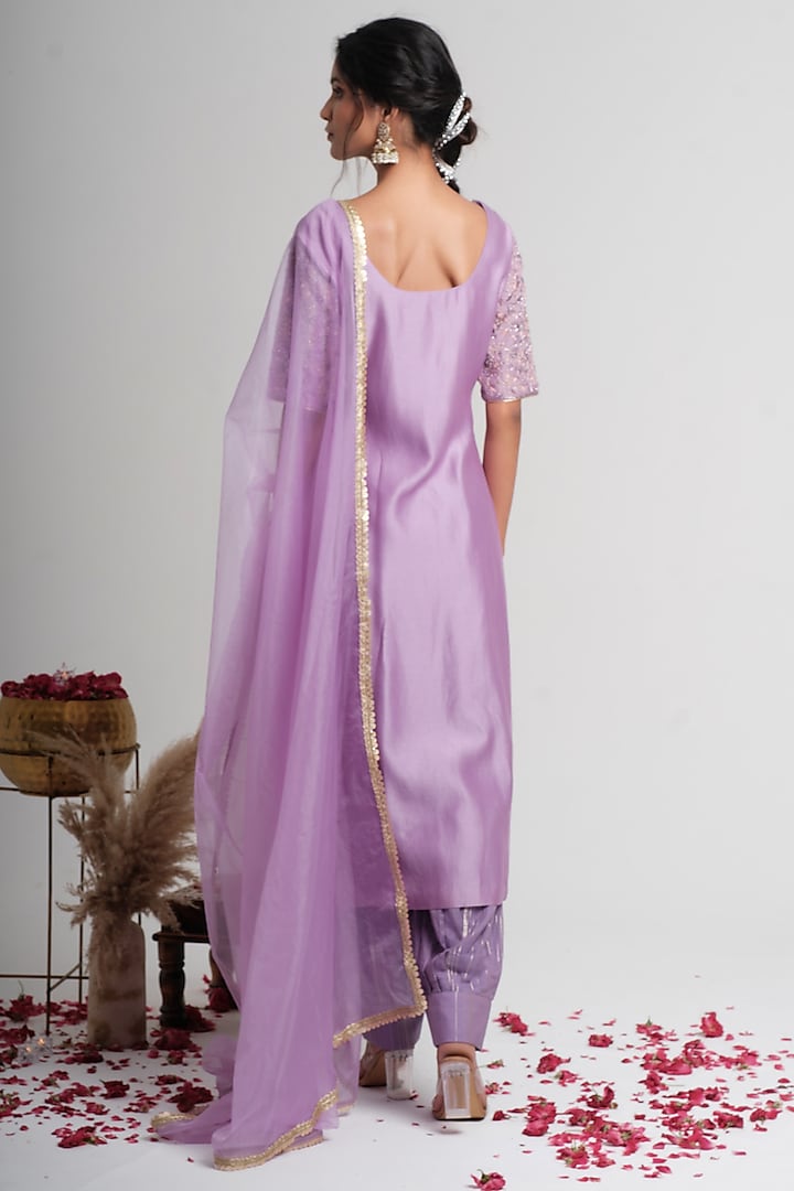 Lavender Pure Silk Chanderi Hand Embroidered Kurta Set by Muditaa By Urmila at Pernia's Pop Up Shop
