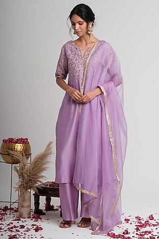 Lavender Pure Silk Chanderi Hand Embroidered Kurta Set by Muditaa By Urmila