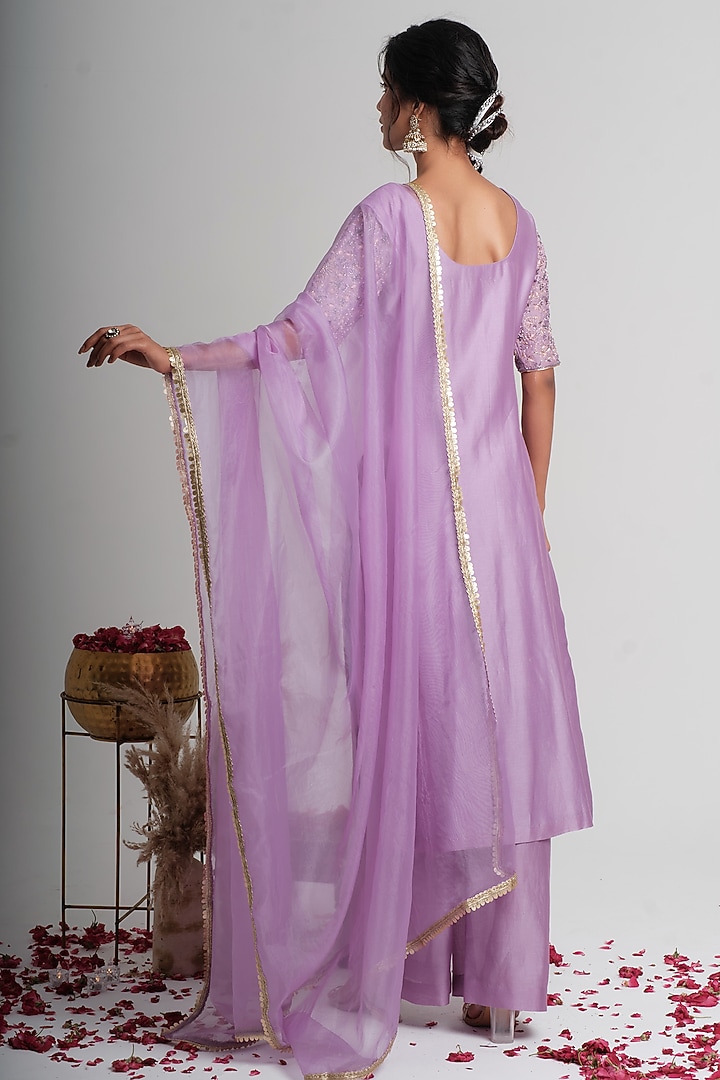 Lavender Pure Silk Chanderi Hand Embroidered Kurta Set by Muditaa By Urmila at Pernia's Pop Up Shop