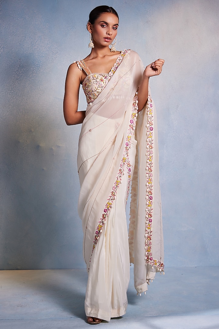 Off-White Organza Resham Hand Embroidered Saree Set by Muditaa By Urmila at Pernia's Pop Up Shop