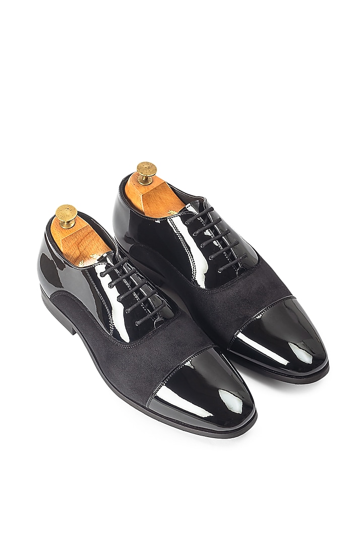 Brown Patent Velvet Leather Lace-Up Oxford Shoes by Modello Domani at Pernia's Pop Up Shop