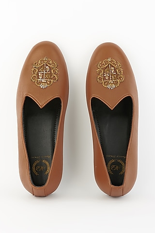 Rust-Brown Handcrafted Juttis by Modello Domani
