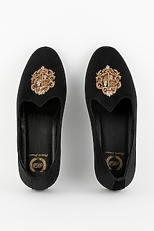 product-color-Black