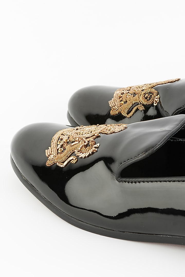 Patent Black Velvet Slip-On Juttis by Modello Domani at Pernia's Pop Up Shop