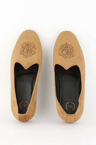 Camel Brown Handcrafted Juttis by Modello Domani