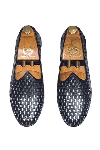 Black Leather Juttis by Modello Domani