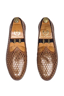 product-color-Brown
