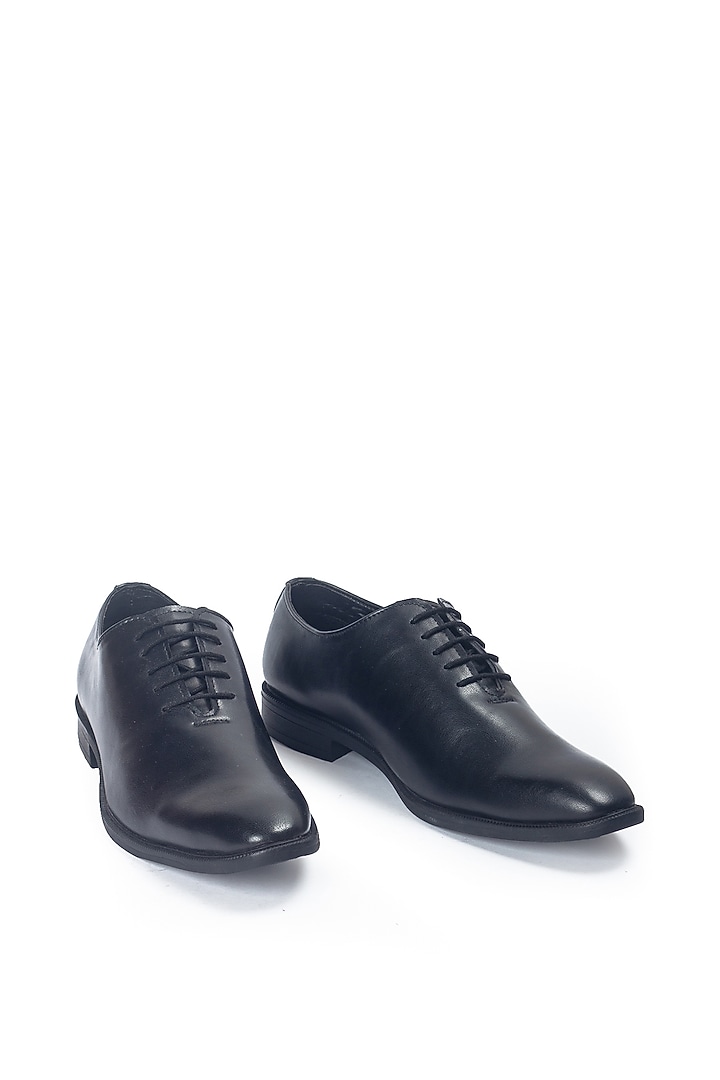 Black Synthetic Leather Handcrafted Derby Shoes by Modello Domani at Pernia's Pop Up Shop