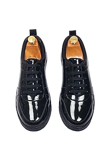 product-color-Black